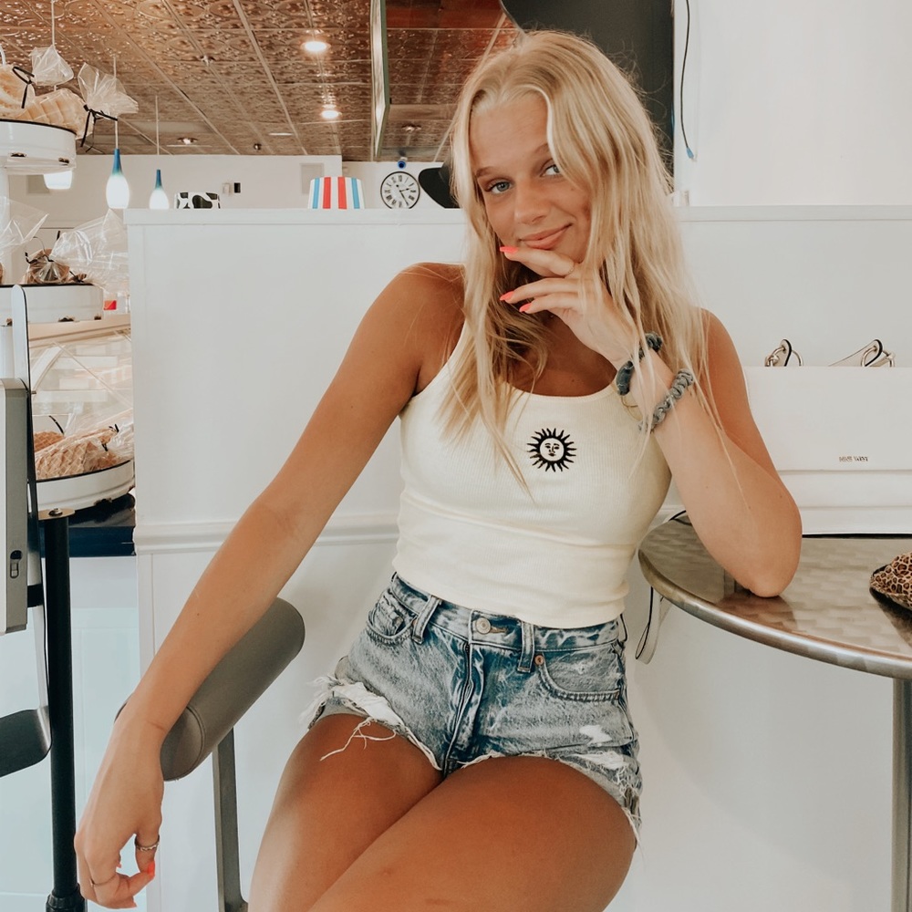 yellow aerie tank top!